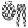 Tute da uomo Chess Set di tute stampate in 3D Pantaloni con cappuccio casual Pantaloni 2 pezzi Pullover oversize Streetwear Primavera Autunno Abbigliamento uomo