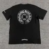 Mens Classics Lüks T Shirt Marka Ch T-Shirts Tasarımcılar Erkek Kadın Üstleri Tees Moda Salzet Sanskrit Çapraz Baskı Pamuk T-Shirt Sıradan Kısa Kollu Tshirts