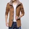 Мужские траншевые пальто 2023 Осенний зимний мужчина плюс размер свободный ягненка уютный теплый густой винтажный простой, модная обычная куртка для мужчин для мужчин