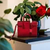 Luxury Brand Design Moda Vendita calda Donna Vera pelle Alta qualità Moda Casual Borsa per organi Borsa a tracolla o tracolla di grande capacità Consegna gratuita