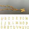 Naszyjniki wiszące urocze małe złote nazwa koloru początkowa list Naszyjnik Trendy alfabetu urok stalowy stal nierdzewna łańcuch bambusowy Choker