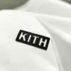Mężczyźni kobiety kith tshirts litera pudełka mała etykieta duży krótki rękaw przyczynowy bawełniał kith t -koszulka T230806