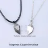 Chaînes Saint Valentin Cadeau Commémoratif 2 Pcs Amoureux Creative Mode Coeur Pendentif Couple Collier Charme Magnétique