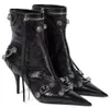 2023New black pointed high-heeled boots Metal buckle decoration women's shoes motorcycle tassel Leather Zip luxury designer fashion naked boot New style