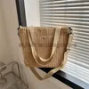 Spalla 2023 Borsa a tracolla popolare di grande capacità Una borsa a secchiello per studente universitario per pendolari stylishhandbagsstore