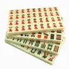 Obiekty dekoracyjne Figurki Przenośne retro Mahjong 144 Płytki Game Mah-jong Set w drewnianym szufladzie Drish Box 230804