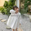 Flickans klänningar 2023 Spring New Lace Hollow Baby Girls Princess Dresses Korean Style Toddlers Kids Cotumes 100 Cotton White Children Dress X0806