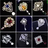 Broches Broches 2022 Vintage AAA Cubic Zircon Pearl Broochpin Luxury JewelryTemperament Drop Shape Broches for Women Geometic Pin Accessoires HKD230807