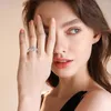 Cluster Rings Shop 925 Стерлинговая серебряная груша Cut Cut High Carbon Diamonds Gemstone Обручальное кольцо обручальное кольцо.