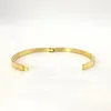 Charm Bangle Vrouw Roestvrij Staal Paar Liefde Armband Mode-sieraden Valentijnsdag Cadeau voor Vrouwelijke Accessoires Groothandel