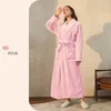 Roupa de dormir feminina inverno plus size 3XL robe de flanela grossa quimono longo roupão de banho roupa de dormir solta casual lã coral para uso doméstico