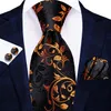 Cravates de cou Salut Cravate Noir Or Rayé Nouveauté Design Paisley Floral Soie Cravate De Mariage Pour Hommes Qualité Hanky Cufflink Nicktie Set Drop 230807