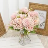 Flores decorativas Flor de rosa artificial Seda Peonía blanca Artesanía de alta calidad Ramo de hortensias DIY Decoración de la boda en casa Accesorios falsos