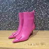 Stivaletti da donna di design di lusso Moda in vera pelle Colore rosa Punta a punta Tacchi alti Décolleté Abito da passerella Abito da sera Stivaletti Autunno Inverno Bota Scarpe femminili