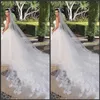 Bridal Veils Kim Kardashian Nowy urocza biała kości słoniowej jedna warstwowa Cathedral Bride Wedding Veil Niestandardowe 3 metry koronki 168b