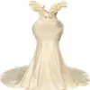 Perły z koralikami z syreny na ramię ślubne sukienki ślubne Eleganckie satynowe marszczenia kość słoniową