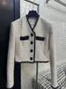 Women's Jackets Designer Early Autumn 2023 New Celebrity Temperament Contrast Color Tweed Tassel Long Sleeve Short Coat FXZN