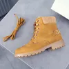 Botas Bonitos Zapatos de Invierno Hombres Nieve Suela Gruesa Cálida Felpa Fría Para Hombre Tobillo Moda Hombre Botas Marca Hombre Calzado KA2925