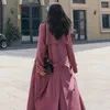 Kvinnors dike rockar fransk stil lång kappa för kvinnor mode elegant dubbelbröst bälte lös casual lila vindbrytare vår höst
