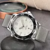 Mens Luxury Sports Watches Designer Brand Watch 3 dial 40mm Quartz Relógios de pulso Homens Moda Silicone Strap Multi Color Relógio Analógico Militar Montre De Luxe