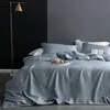 Conjuntos de cama de seda natural capa de edredom de cor sólida colcha de alta qualidade único duplo king size edredom 230807