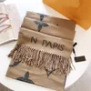 yy2023 New top Women Man Designer Scarf fashion Cashmere Scarves Winter Womens and Long Wraps Size 180 Christmas gift AAA