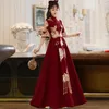 Etnik Giyim Vintage El Yapımı Düğme A-Line Qipao Nakış Çiçek Cheongsam Yan Parlama Sleeve Vestidos Çin Gelin Gelinlik