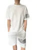 Survêtements pour hommes Ropa Corée Mode Hommes Vêtements Hommes 2023 Vêtements de créateurs Été 2 pièces Ensembles Outfit T-shirts à manches courtes Shorts