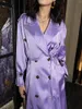 Kvinnors dike rockar franska underbara violetta ljus lyx elegant ättiksyra smidd värdefull midja lindad löst montering länge