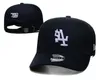 Ny designmens canvas baseball caps designer hattar hattar kvinnor monterade mössor mode ränder mens cap k55