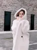 Cappotto di visone in pelliccia da donna Donna Rosa dolce con cappuccio Calore spesso 2023 Moda invernale Giacca lunga stile giovane di lusso leggero Abbigliamento
