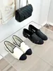 Sandales Mocassins Pêcheur décontracté Chaussures à paillettes en toile Baskets plates Chaussures en cuir de créateur pour femmes Printemps et été 35-41