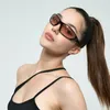 Solglasögon Y2K Liten ram Rektangel Kvinnors ihåliga spegelben Sol Glasögon Lady Driving Eyewear UV400 GAFAS DE SOL