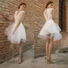 Nya sexiga vita korta bröllopsklänningar knälängd spetskroppskolat kjol lock ärm nyckelhål bakre brudklänningar2552