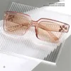 Solglasögon 2022 Ny koreansk version Square Frame Hip Hop Solglasögon Män och kvinnor Trend Net Red Glasses Fashion Selfie Solglasögon Y88