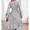 Casual Dresses Frauen Vintage Print Langes Kleid Frühling Herbst Elegant V-Ausschnitt Elastische Taille Maxi Urlaub Boho Sexy Ärmel A-Linie Robe