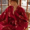 Damska odzież sutowa Kobiet drukujący satynowy rękaw Kimono panny młodej szat czerwone szaty piżamą szlafrok kosza nocnego szlabel