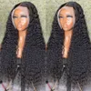 Mänskligt hår Kapslösa peruker Deep Wave Frontal Wig 13x4 13x6 HD Transparent spets frontala peruk Pre plockad Remy 28 30 tum Curly Spets Front Human Hair Wigs X0802