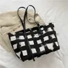 Totes Trendy Borsa tote ad alta capacità per le donne 2023 New Fashion Texture Underarm One Shoulder Commuter Bag Checker Handbagstylishhandbagsstore