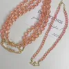 Europäische und amerikanische dreischichtige rosa Halskette mit Kristall-Volldiamant-High-End-Retro-Schlüsselbeinkette für Frauen