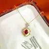 2022 Trendy Vintage Lab Emerald Ruby Pendant Necklace Noble Gold Color Sweater Necklace Chains Ladies Antique Choker Jewelry L230704