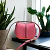 Klassiskt varumärke Hot Selling High Quality Women's One Shoulder Crossbody Bag Top Grade äkta läder och hårdvara Leisure mode Favoritproduktrekommendation