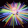 Feestdecoratie 10/30pcs Glow Sticks Benodigdheden Kettingen en armbanden voor neondecoraties Halloween-bruiloftsdecors