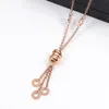 Collana di marca Collana con nappe primaverili Gioielli classici di design per donna Ciondolo in oro rosa e oro bianco Catena di marca di lusso in acciaio al titanio 316L Regalo di nozze per feste.