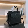 Trendige Schulter -Einkaufstaschen Luxus -Einkaufstasche große Handtaschen Frauen elegante Designer Fashion Crossbody -Geldbörse weiße Lederhandtasche 221215