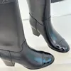 2023 designer lyxig vintage rund tå lårhöga stövlar sexiga kvinnor äkta läder övre catwalk diamant boot lady mode chunky högklackade komfortskor storlek 40