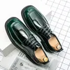 2023 New Fashion Square Toe Mens Dress Shoes Platform Scarpe in pelle per uomo Lace-up Party Oxford scarpe Uomo Mirror Luxury Shoes