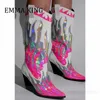 Сапоги Women Metallic кожаные западные ковбойские сапоги коренастые каблуки Flame Botas Ladies Splow на середине сапог на теленке Knight Women Shoes 230807