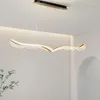 Hängslampor ljus lyxig restaurang tak ljuskrona modern enkel atmosfär kreativ personlighet vingar sovrum kassör butik bar