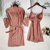 Vêtements de nuit pour femmes Satin 2 couleurs Robe ensemble femmes noir Kimono Robe été 2 pièces à pois chemise de nuit dentelle garniture vêtements de maison